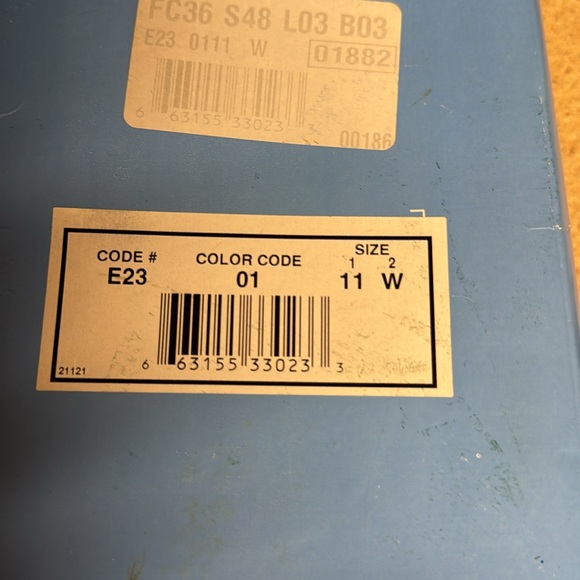 NWT Dr Scholls Loafers size 11W - Picture 12 of 12